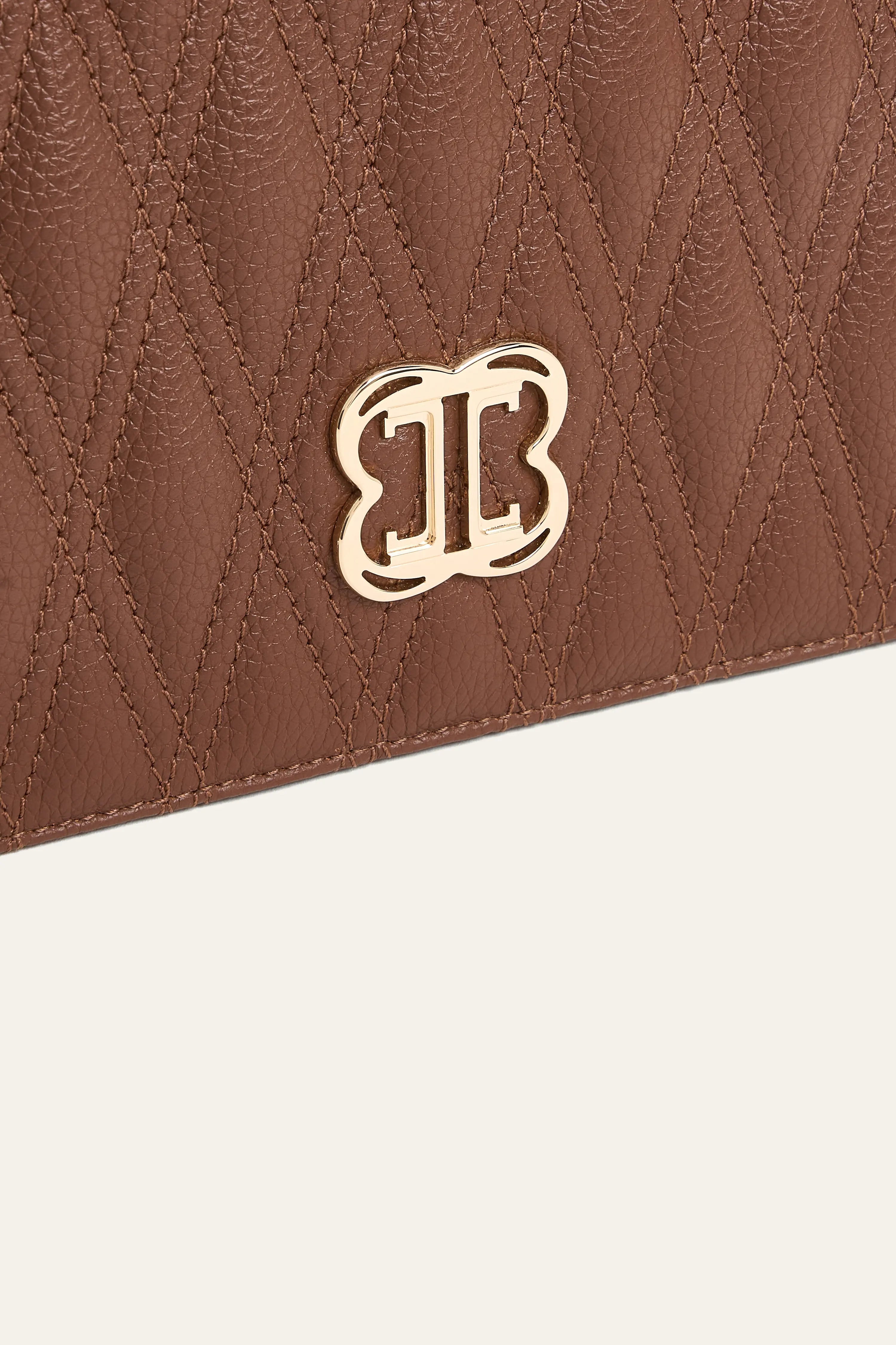 0036 BIANCA Quilted Leather Bag