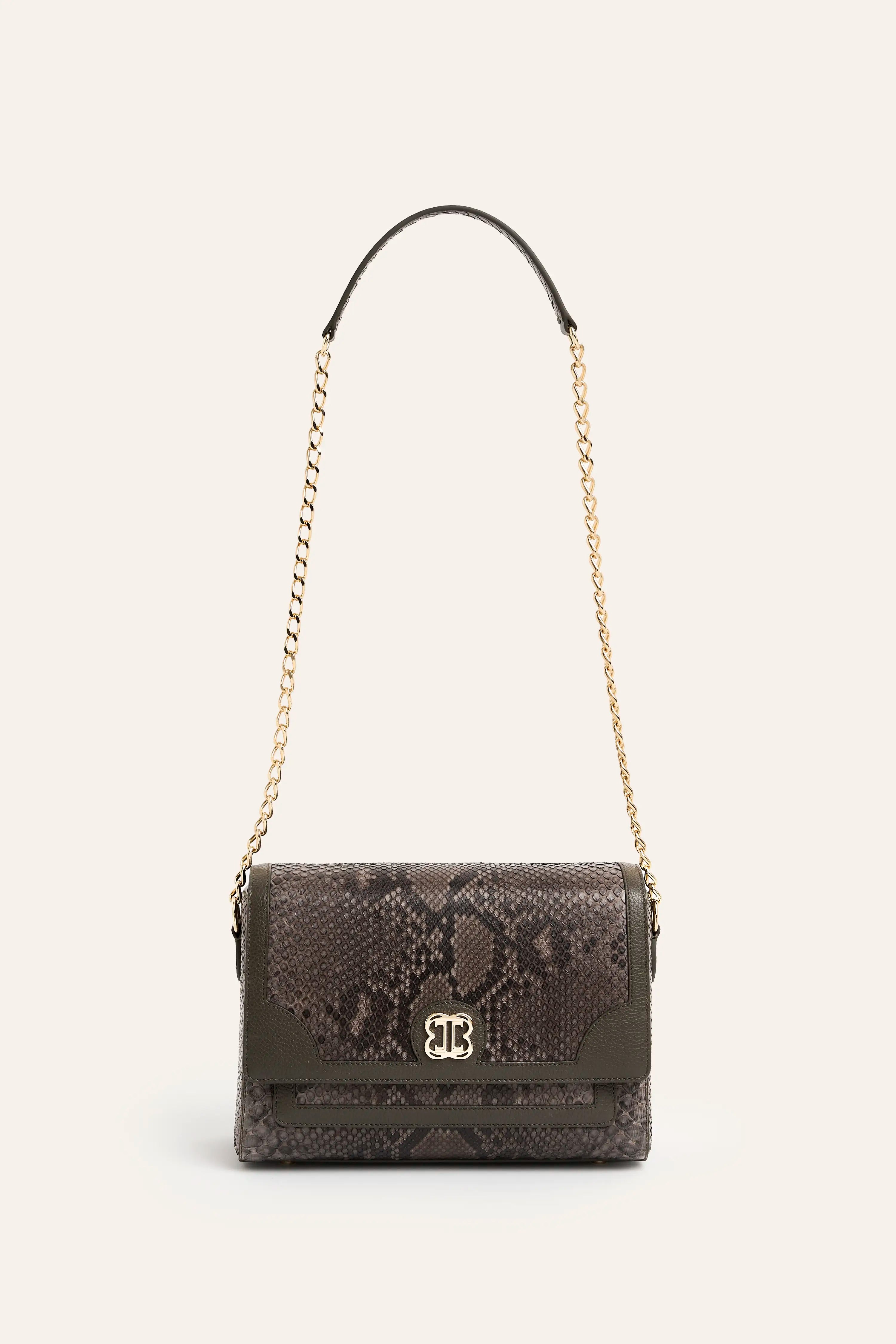 0038 WMN BAG