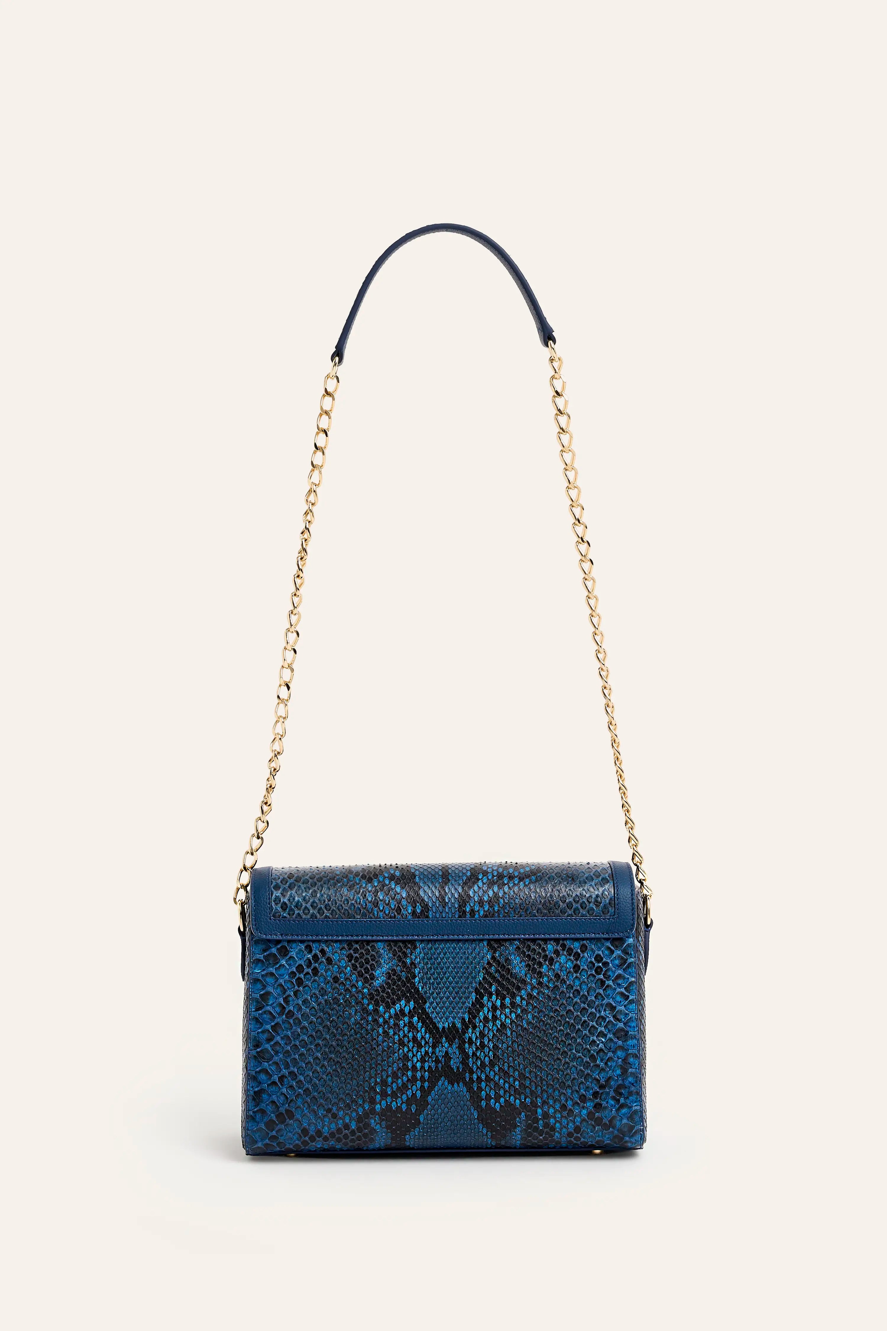 0038 WMN BAG